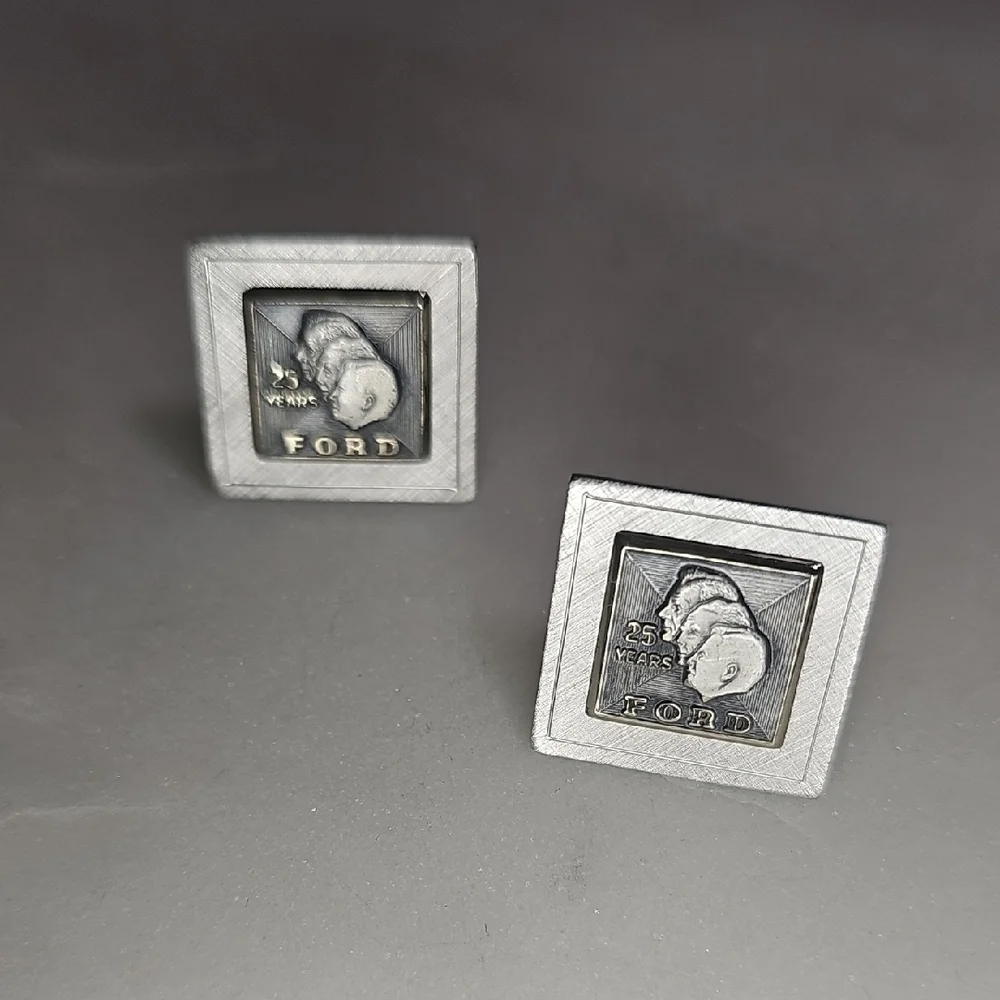 Vintage Goldfilled Silvertone Ford 25 years service Square Cufflinks